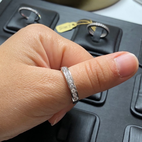 HOST PICK🏅 925 Sterling Silver Unisex CZ Eternity Band - Picture 11 of 13